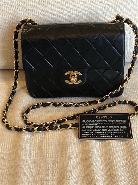 chanel classic crossbody bag price